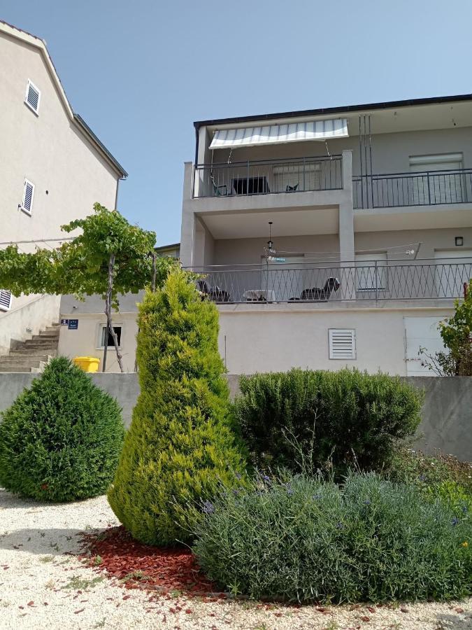 Apartment Mira Sibenik Exterior photo